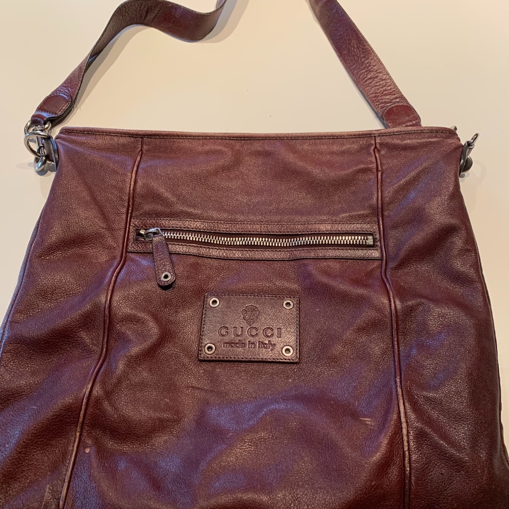 Gucci leather bag